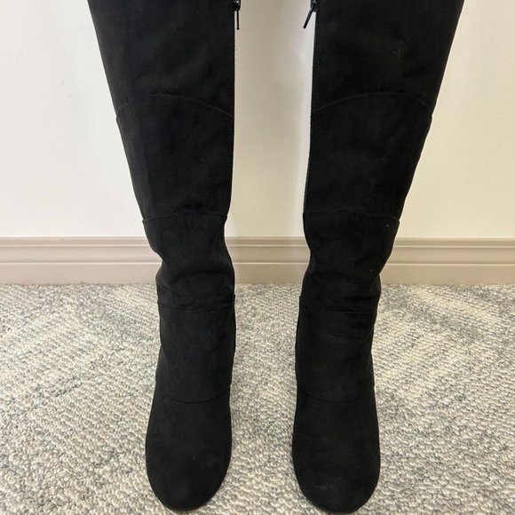 Fergalicious Womens Tall Boots Sz. 7.5 *USED - Picture 1 of 4